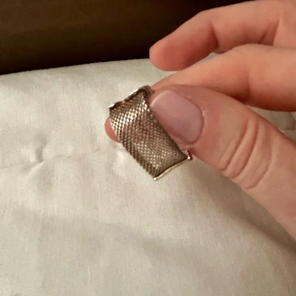 Tous Silver Mesh Ring with Silver Bear Motif - Picture 4 of 7